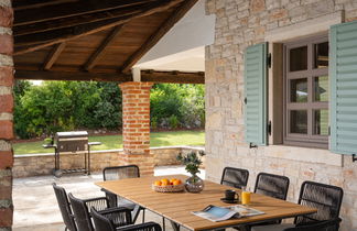 Photo 3 - Maison de 4 chambres à Sveti Lovreč avec piscine privée et jardin