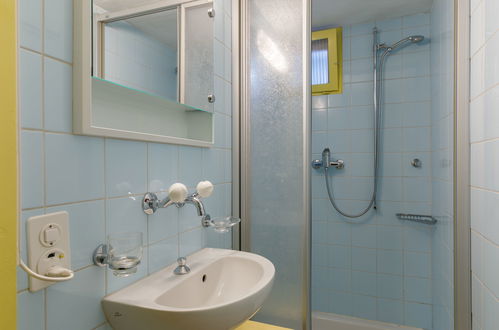 Foto 35 - Apartamento de 2 quartos em Capriasca com piscina e jardim