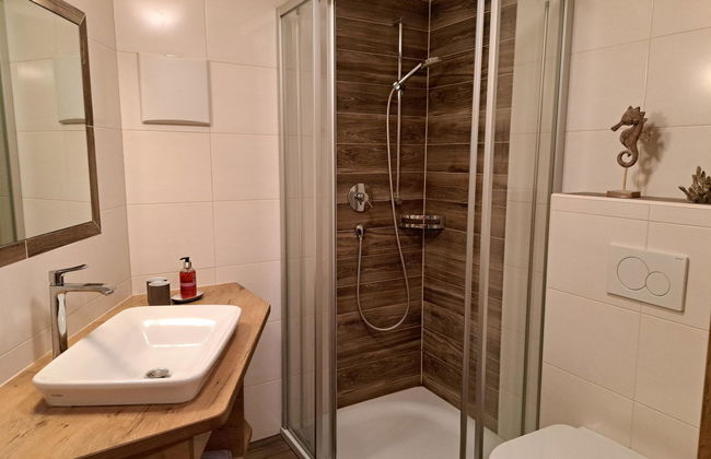 Apartamento de 1 quarto em Finkenberg com jardim e terraço - Foto 1