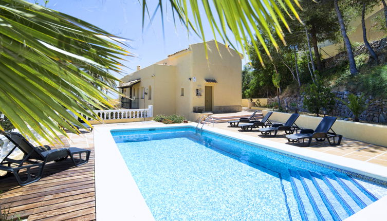 Foto 1 - Casa con 5 camere da letto a Calp con piscina privata e vista mare