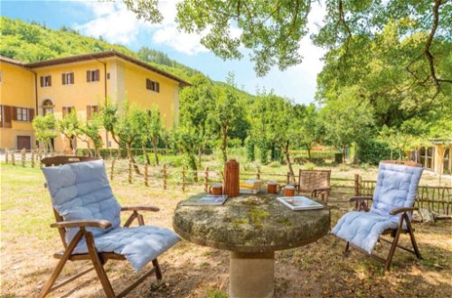 Foto 4 - Casa de 6 habitaciones en Borgo San Lorenzo con piscina privada y jardín