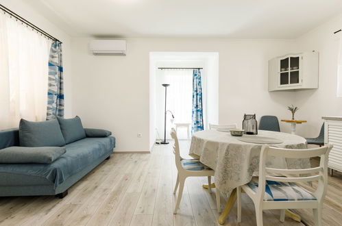 Foto 10 - Apartamento de 1 quarto em Balatonszemes com jardim e terraço