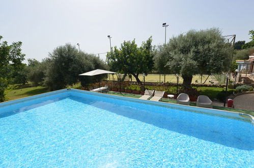 Photo 28 - 1 bedroom House in Solarino with private pool and garden