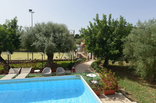 Photo 27 - 1 bedroom House in Solarino with private pool and garden