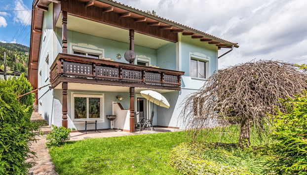 2 bedroom Apartment in Steindorf am Ossiacher See with garden and terrace - Photo 2