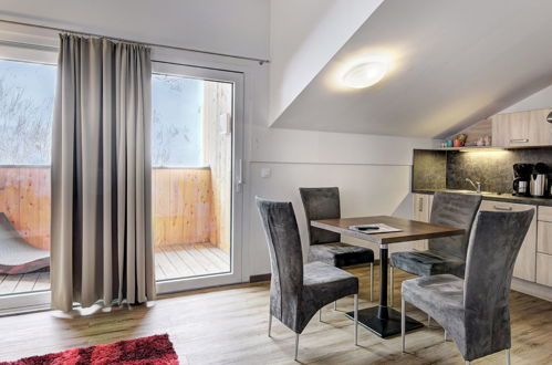 Foto 7 - Apartment mit 1 Schlafzimmer in Saalbach-Hinterglemm mit blick auf die berge