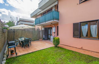 Photo 3 - 2 bedroom Apartment in Lucca with garden