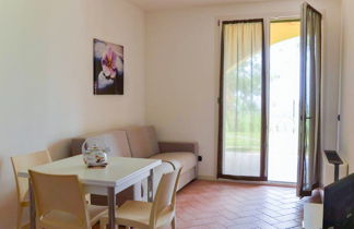 Foto 3 - Appartamento con 2 camere da letto a Moniga del Garda con piscina e vista sulle montagne