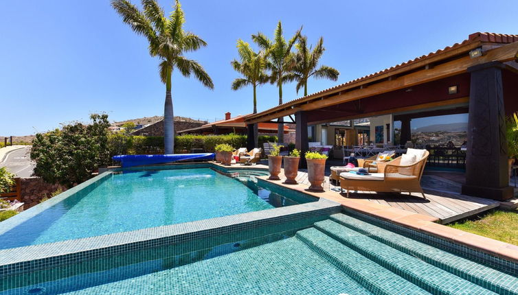 Photo 1 - Maison de 3 chambres à San Bartolomé de Tirajana avec piscine privée et vues à la mer