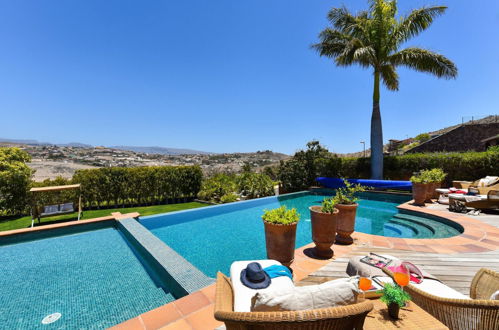 Photo 2 - Maison de 3 chambres à San Bartolomé de Tirajana avec piscine privée et vues à la mer