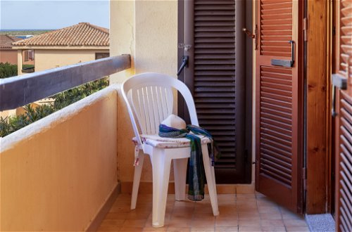 Photo 13 - 1 bedroom Apartment in Golfo Aranci with garden and sea view
