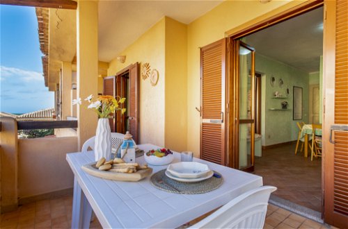 Foto 1 - Apartamento de 1 habitación en Golfo Aranci con jardín y vistas al mar