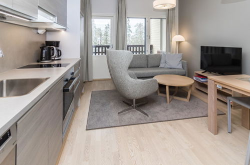 Foto 4 - Haus mit 1 Schlafzimmer in Kuusamo mit blick auf die berge