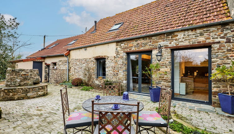 Photo 1 - Maison de 2 chambres à La Haye avec jardin et vues à la mer