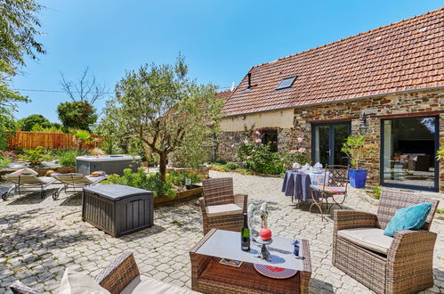 Photo 1 - Maison de 2 chambres à La Haye avec jardin et terrasse