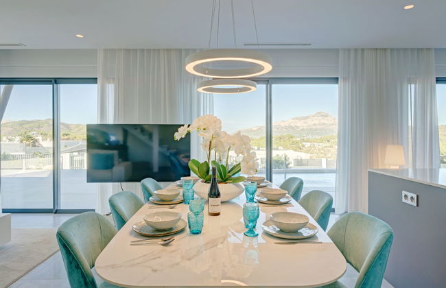 Casa de 4 quartos em Jávea com piscina privada e jardim - Foto 9