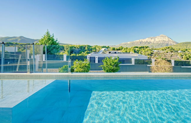 Casa de 4 quartos em Jávea com piscina privada e jardim - Foto 42