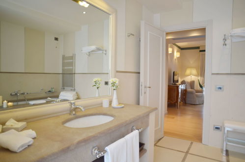 Foto 14 - Apartamento de 2 quartos em San Casciano dei Bagni com piscina e jardim