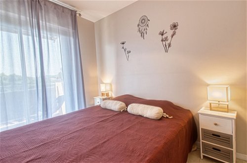 Foto 15 - Apartamento de 2 quartos em Fréjus com vistas do mar