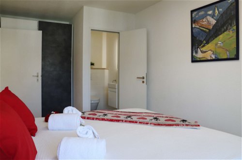 Foto 11 - Appartamento con 2 camere da letto a Davos con giardino e vista sulle montagne