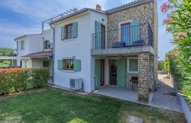 Casa de 4 quartos em Buje com piscina e jardim - Foto 28