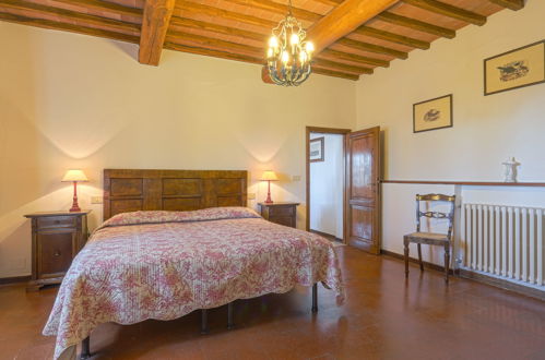 Foto 12 - Apartamento de 2 quartos em Castellina in Chianti com piscina e jardim