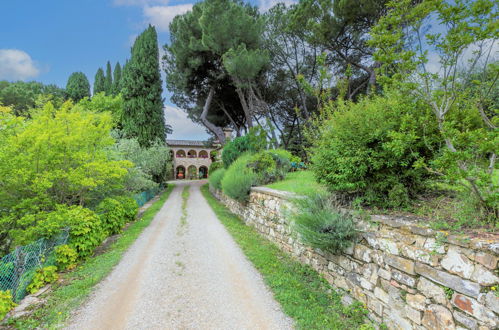 Foto 28 - Appartamento con 2 camere da letto a Castellina in Chianti con piscina e giardino