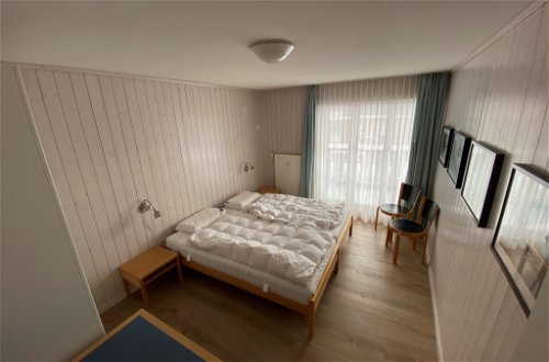 Foto 7 - Appartamento con 2 camere da letto a Saanen