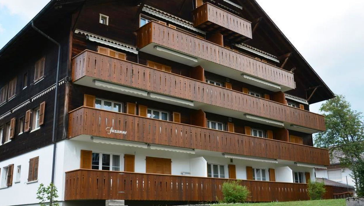 Apartment mit 2 Schlafzimmern in Saanen - Foto 1