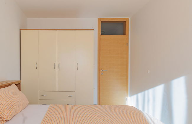 Apartamento de 2 quartos em Nin com piscina e jardim - Foto 8