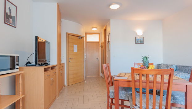 Apartment mit 2 Schlafzimmern in Nin mit schwimmbad und garten - Foto 3