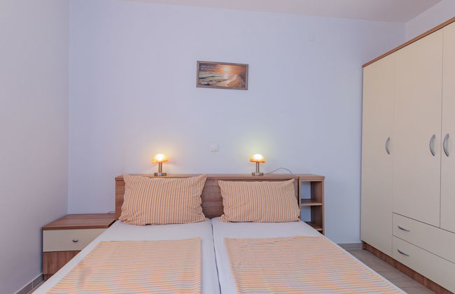 Apartamento de 2 quartos em Nin com piscina e jardim - Foto 6