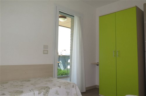 Foto 19 - Apartment mit 2 Schlafzimmern in Lignano Sabbiadoro mit blick aufs meer