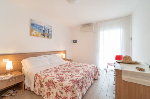 Foto 5 - Appartamento con 2 camere da letto a Lignano Sabbiadoro