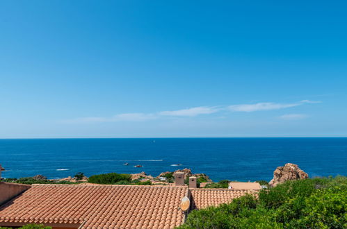 Photo 25 - Maison de 1 chambre à Trinità d'Agultu e Vignola avec jardin et vues à la mer