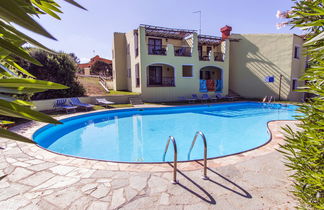 Foto 2 - Apartamento de 1 quarto em Stintino com piscina e jardim