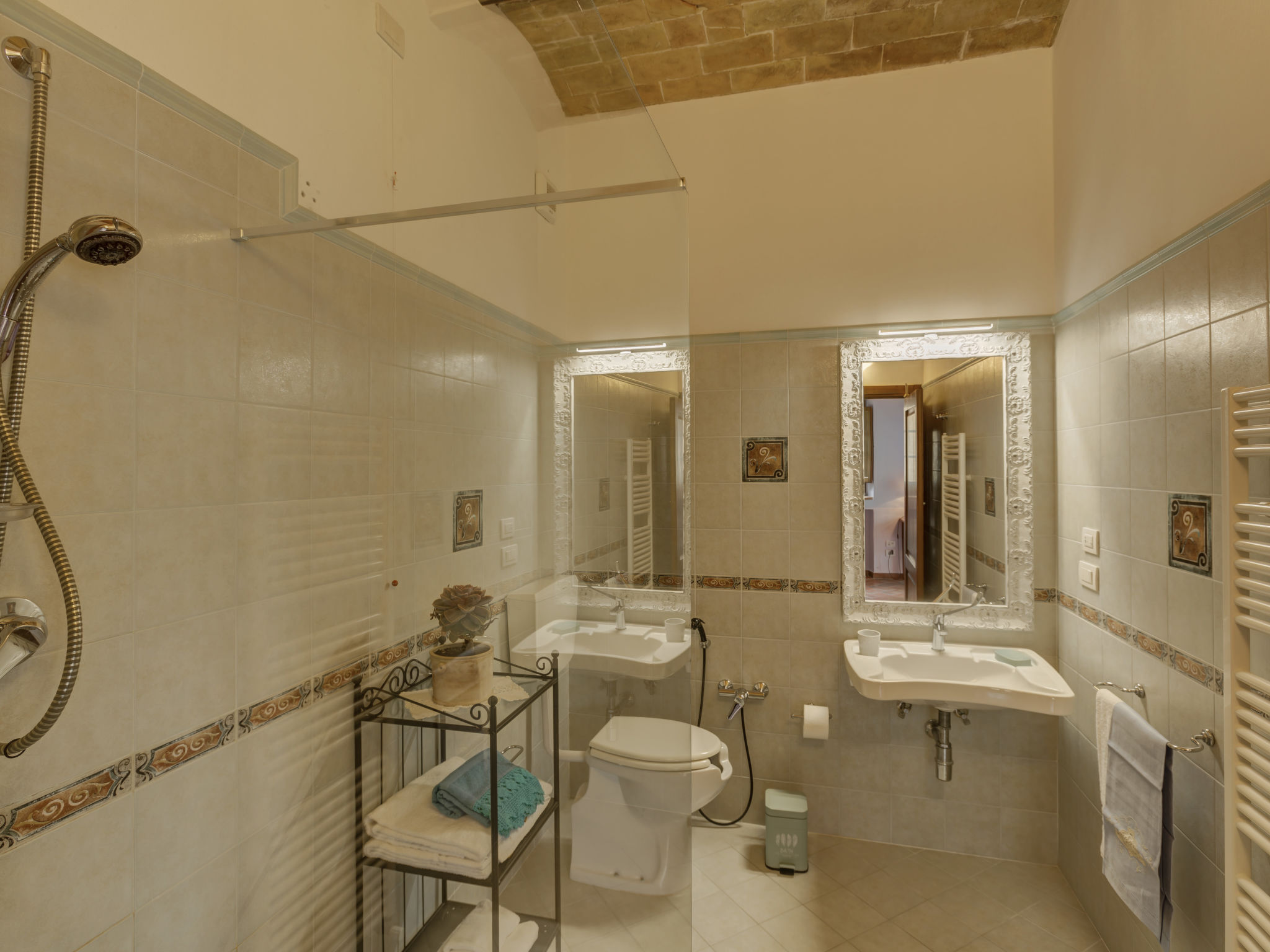 Foto 10 - Apartment mit 1 Schlafzimmer in Gambassi Terme mit schwimmbad und garten