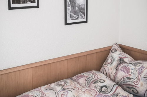 Foto 11 - Appartamento con 2 camere da letto a Saas-Fee con vista sulle montagne