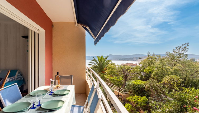 Photo 1 - 2 bedroom Apartment in Le Lavandou