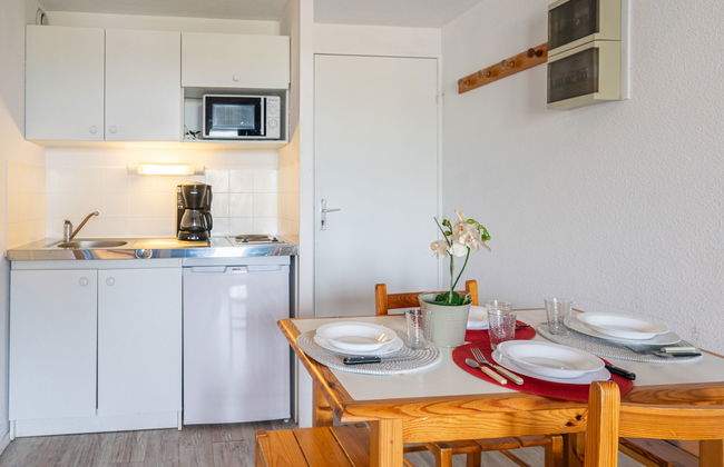 Apartamento de 2 quartos em Vaux-sur-Mer com piscina e jardim - Foto 9