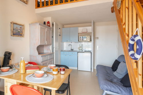 Foto 13 - Apartment mit 1 Schlafzimmer in Vaux-sur-Mer mit privater pool und blick aufs meer