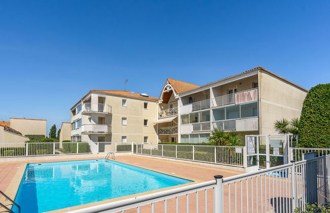 Apartamento de 2 quartos em Vaux-sur-Mer com piscina e jardim - Foto 1