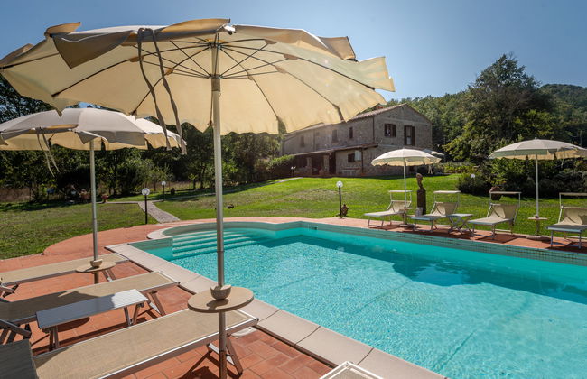 Casa de 3 quartos em Montieri com piscina e jardim - Foto 3