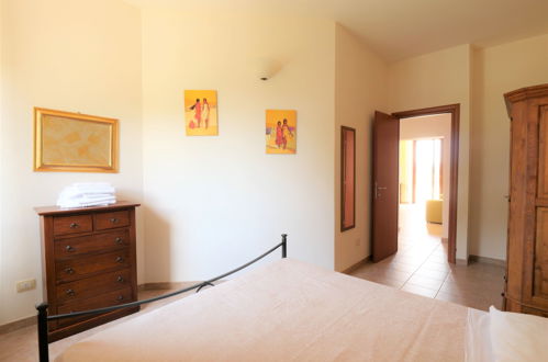 Foto 10 - Apartment mit 2 Schlafzimmern in Massa Marittima mit schwimmbad und garten