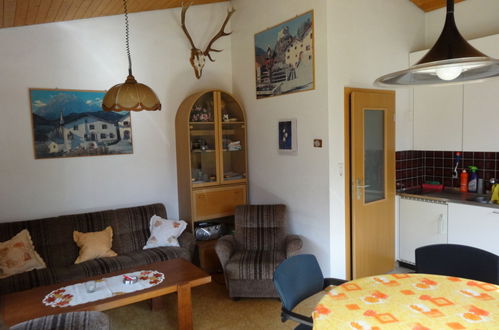 Foto 15 - Apartamento de 2 quartos em Scuol com banheira de hidromassagem