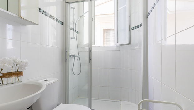 Apartment mit 2 Schlafzimmern in Nizza - Foto 4