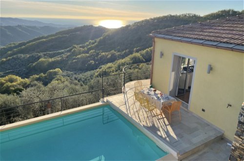 Foto 1 - Casa de 2 habitaciones en Prelà con piscina privada y jardín