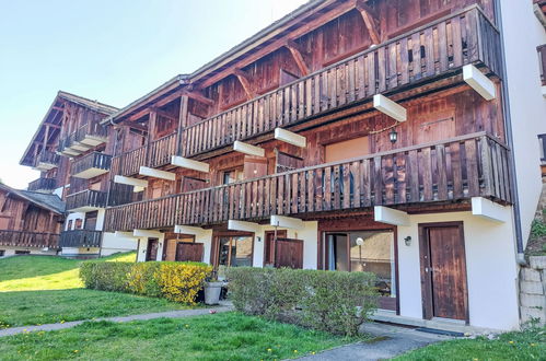 Foto 15 - Apartment mit 1 Schlafzimmer in Saint-Gervais-les-Bains mit schwimmbad und blick auf die berge