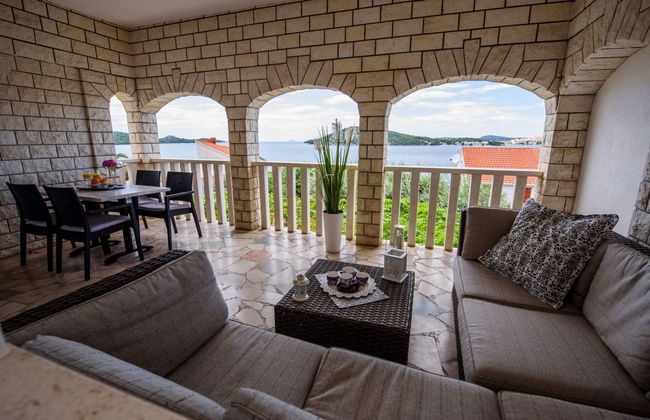 Apartamento de 3 quartos em Rogoznica com terraço - Foto 2