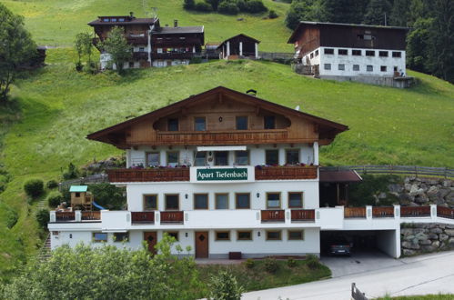 Foto 1 - Apartamento de 2 quartos em Aschau im Zillertal com vista para a montanha